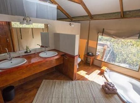 Lion Tree Top Lodge Hoedspruit Buitenkant foto